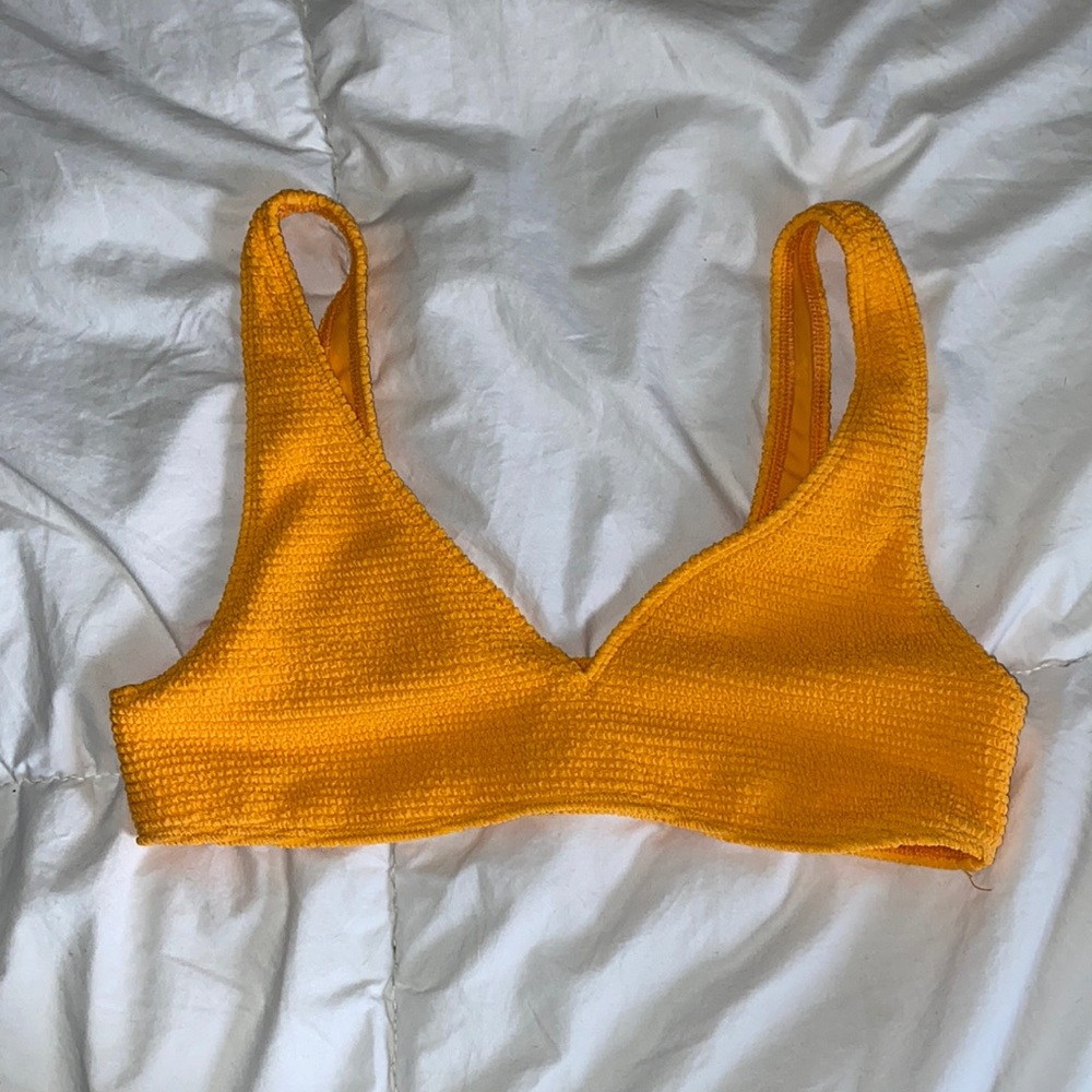 Bikini top